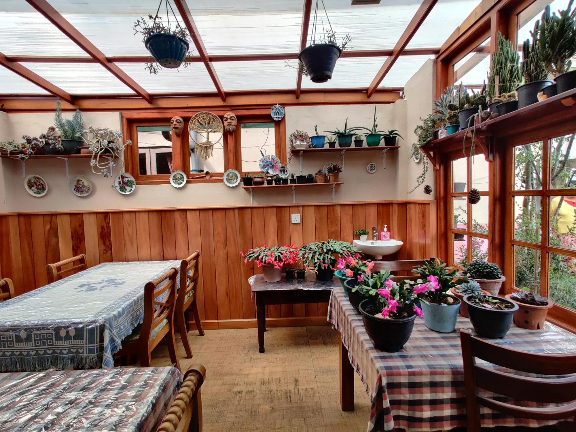 Carnation Rest Hotell Nuwara Eliya Eksteriør bilde